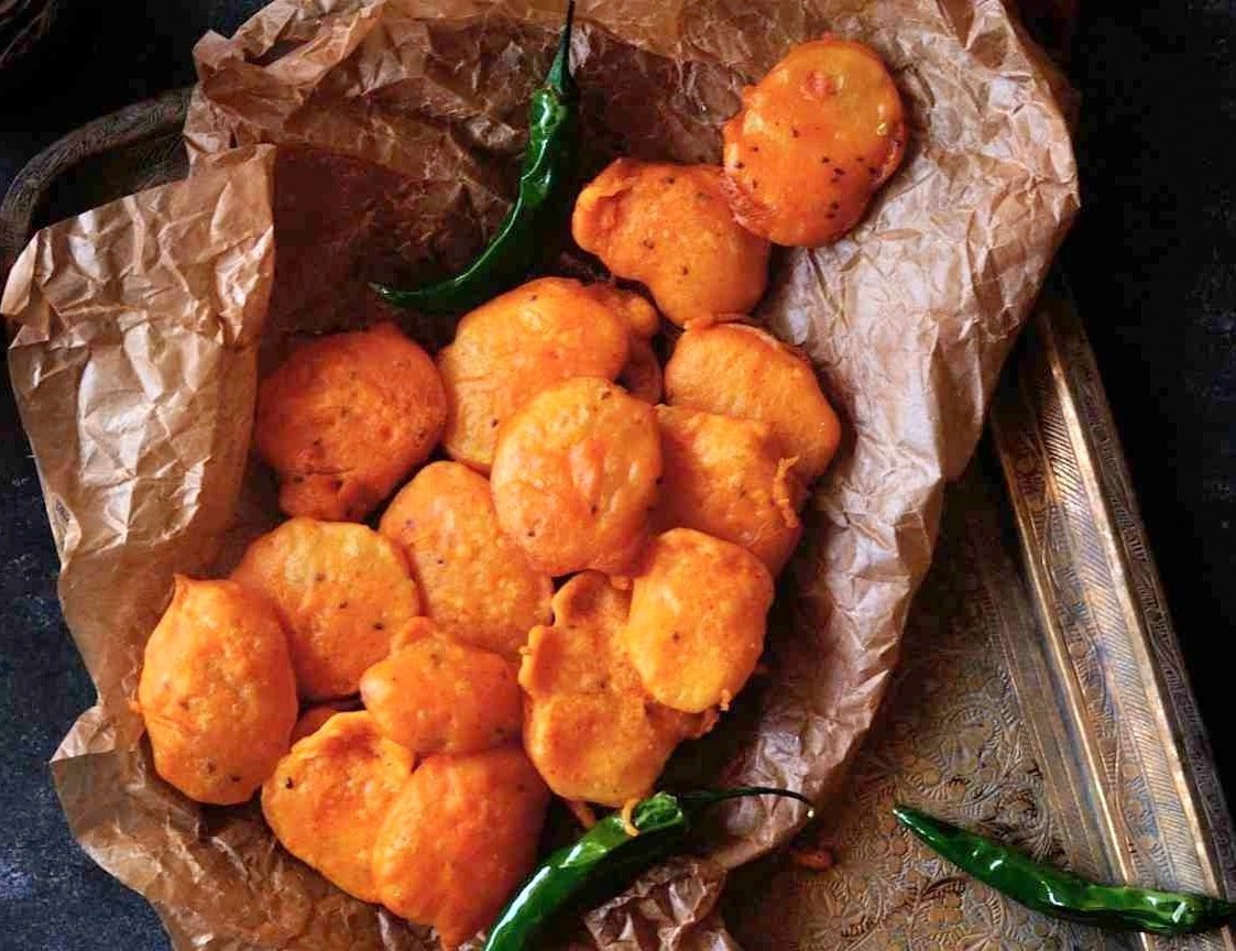 Crisp Aloo Bhajia Potato Bajji - Snack